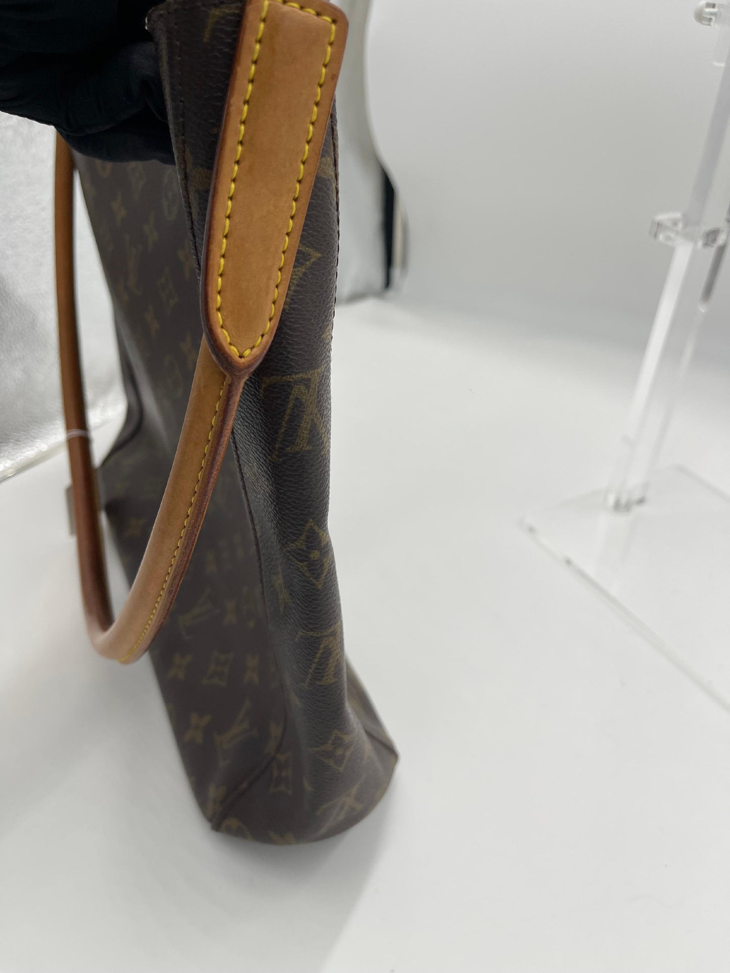 Louis Vuitton Looping