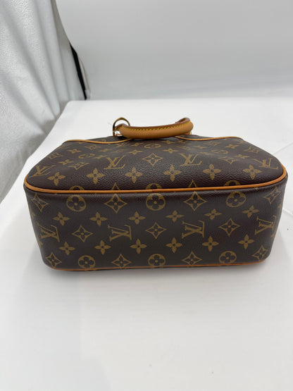 Louis Vuitton Trouville