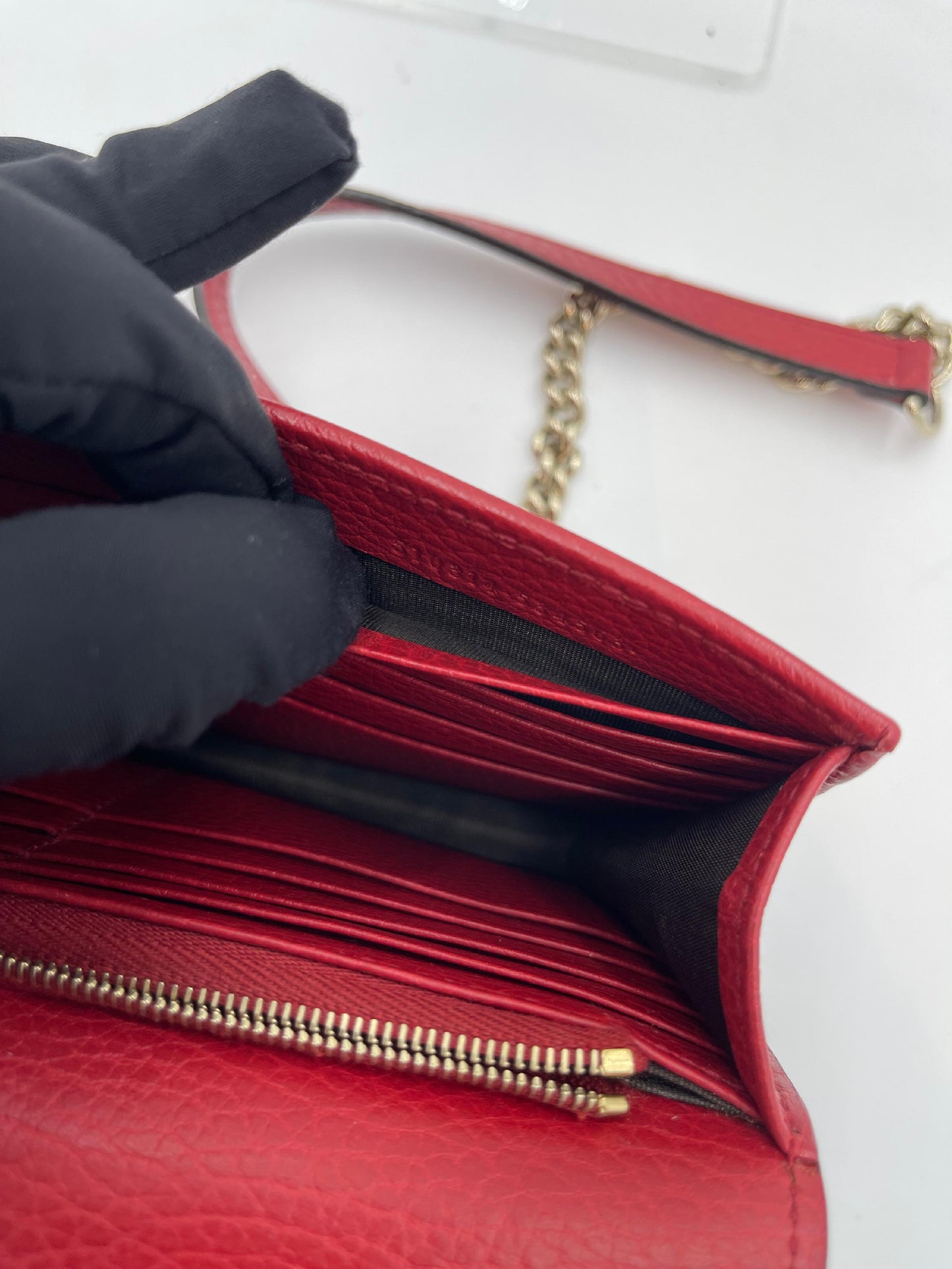 Gucci Interlocking Wallet on Chain