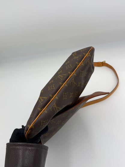 Louis Vuitton Musette