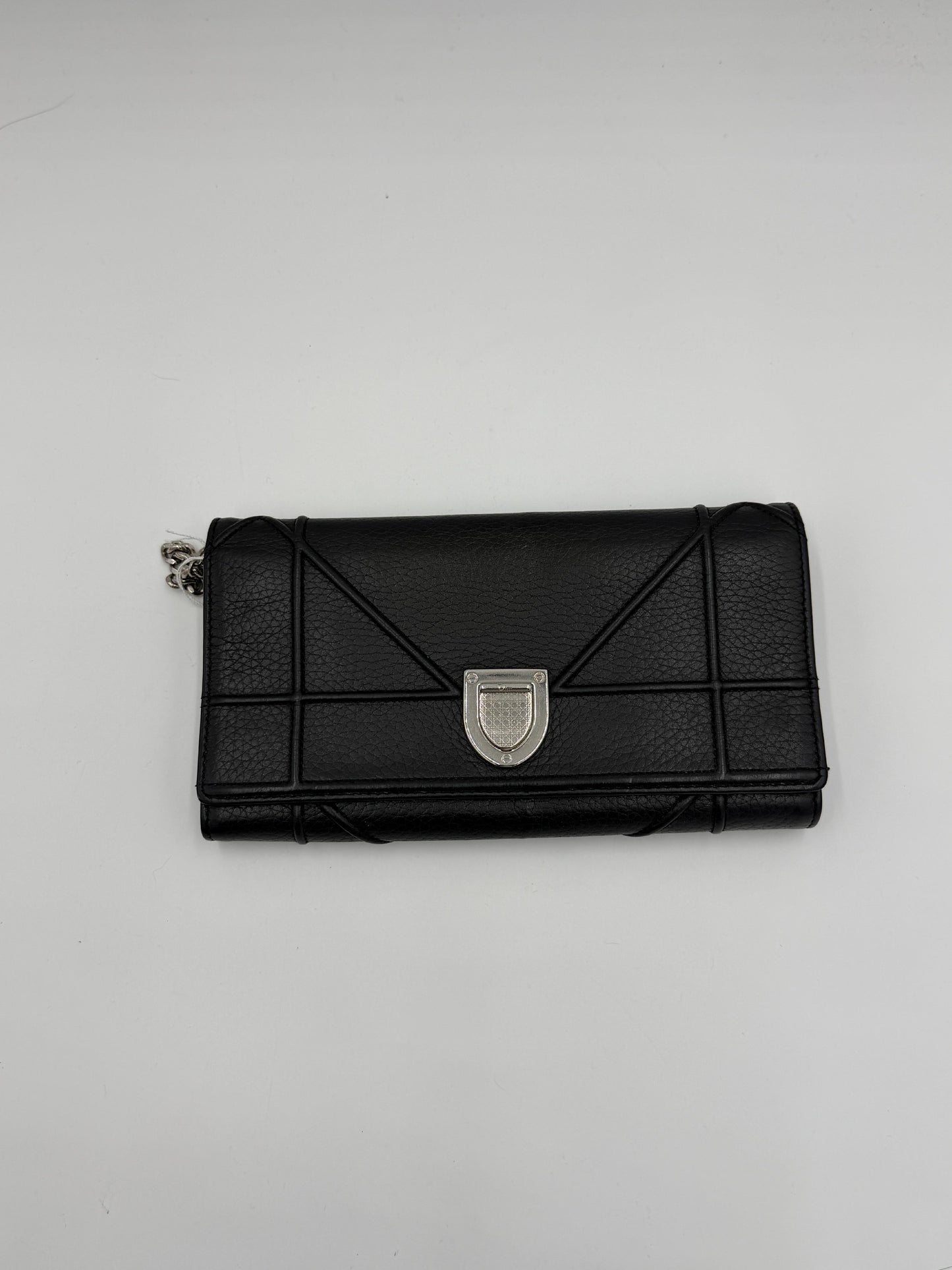 Dior Diorama Wallet on Chain