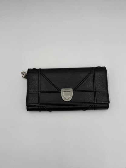 Dior Diorama Wallet on Chain