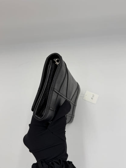 Dior Diorama Wallet on Chain