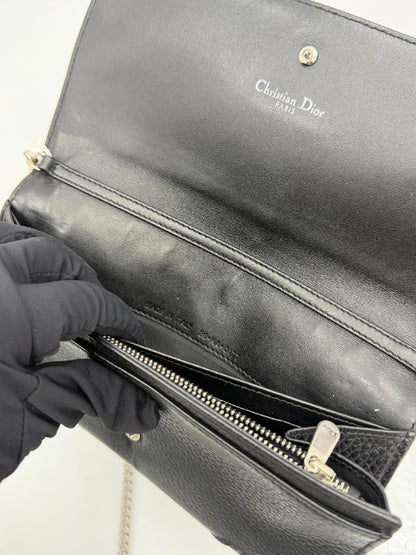 Dior Diorama Wallet on Chain