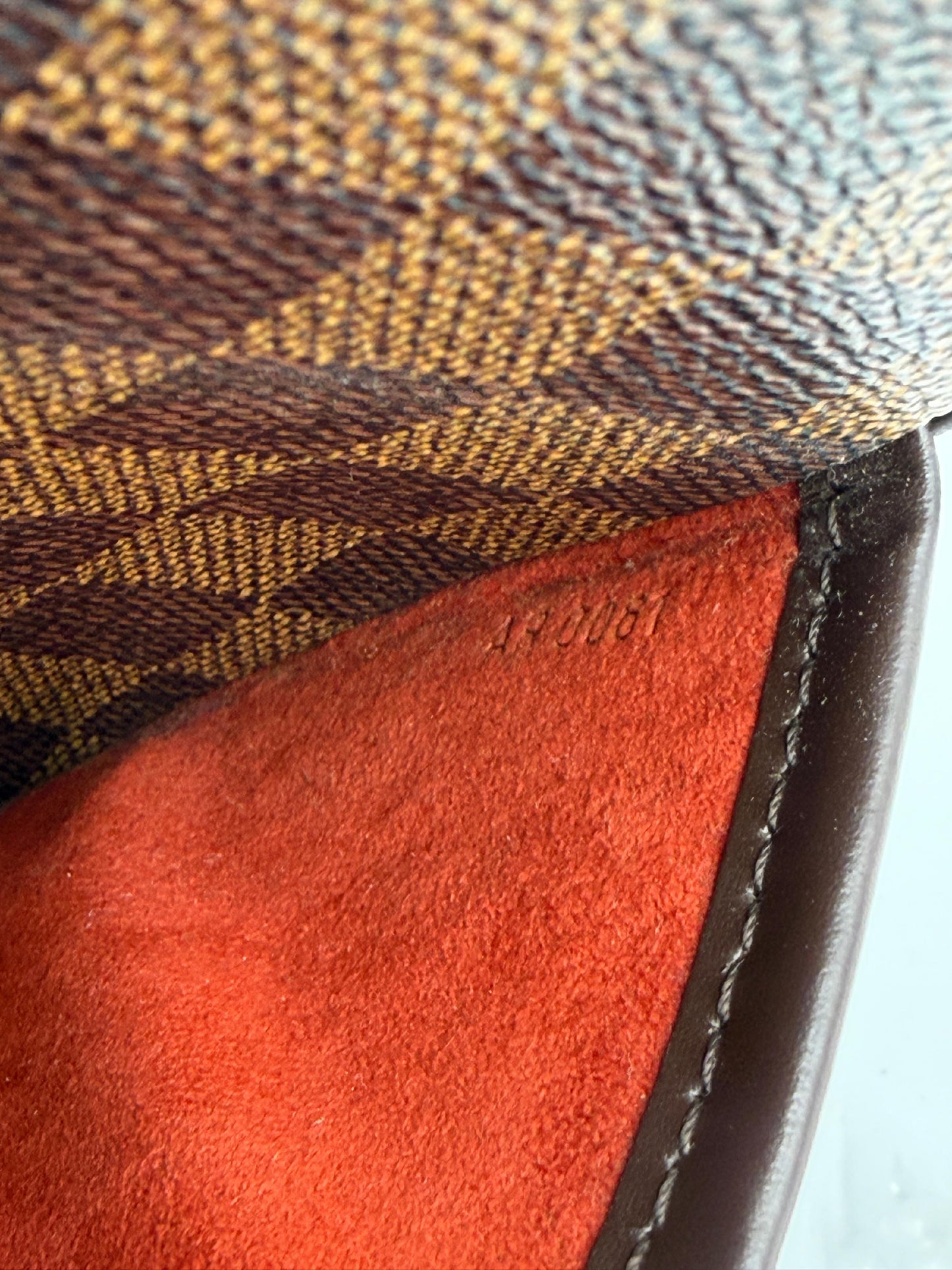 Louis Vuitton Sareya Horizontal Damier