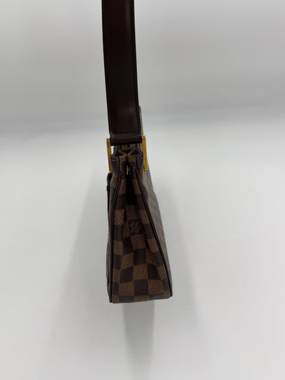 Louis Vuitton Aubagne Damier