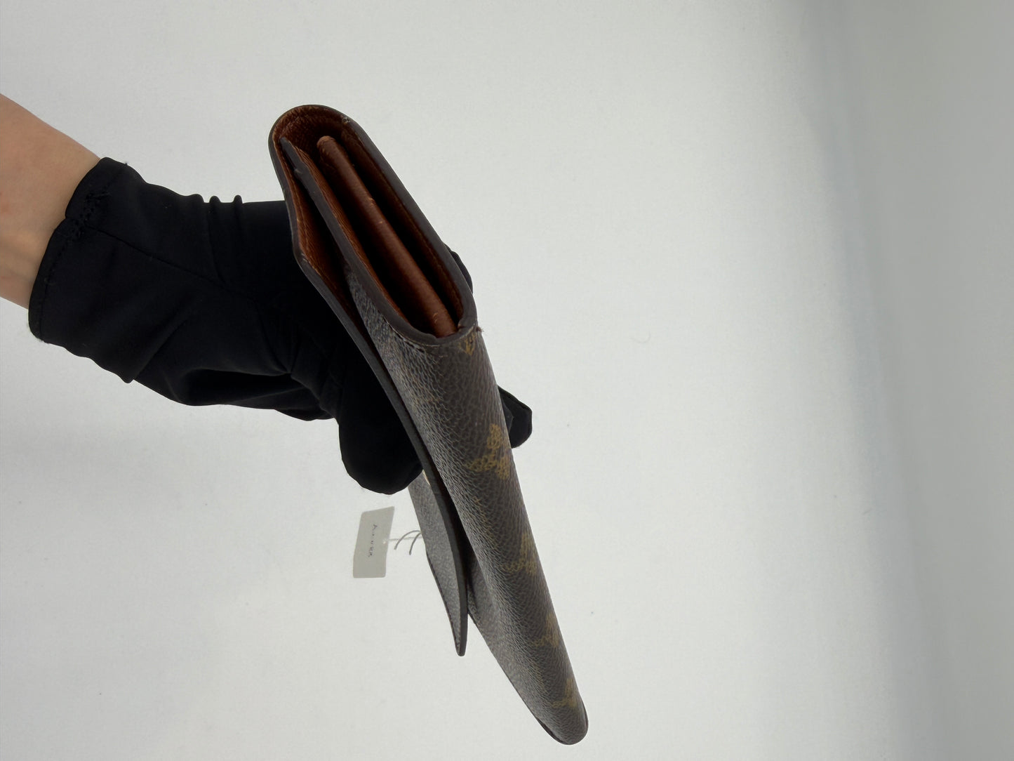 Louis Vuitton Monogram Sarah Wallet