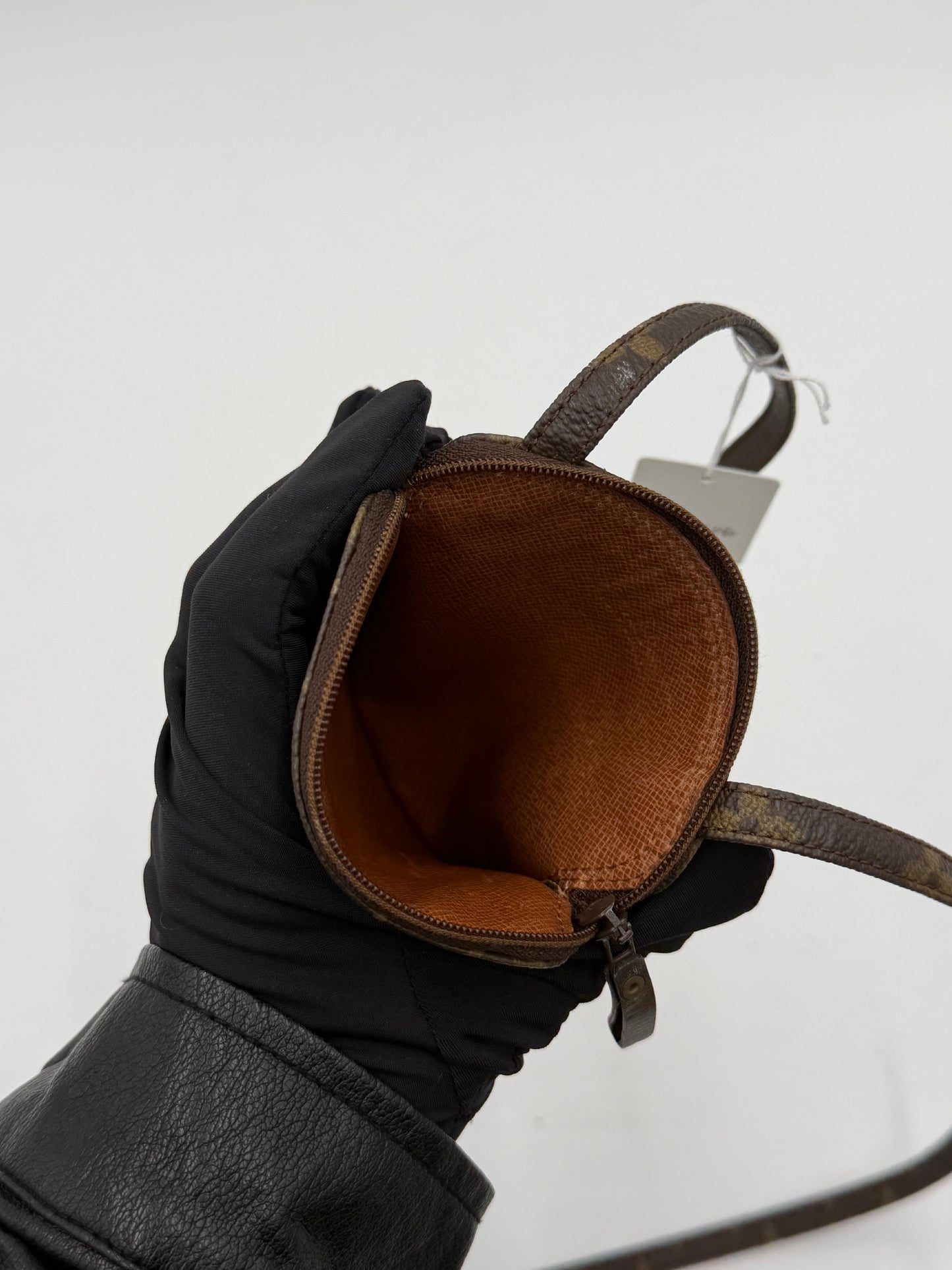 Louis Vuitton Pochette Secret