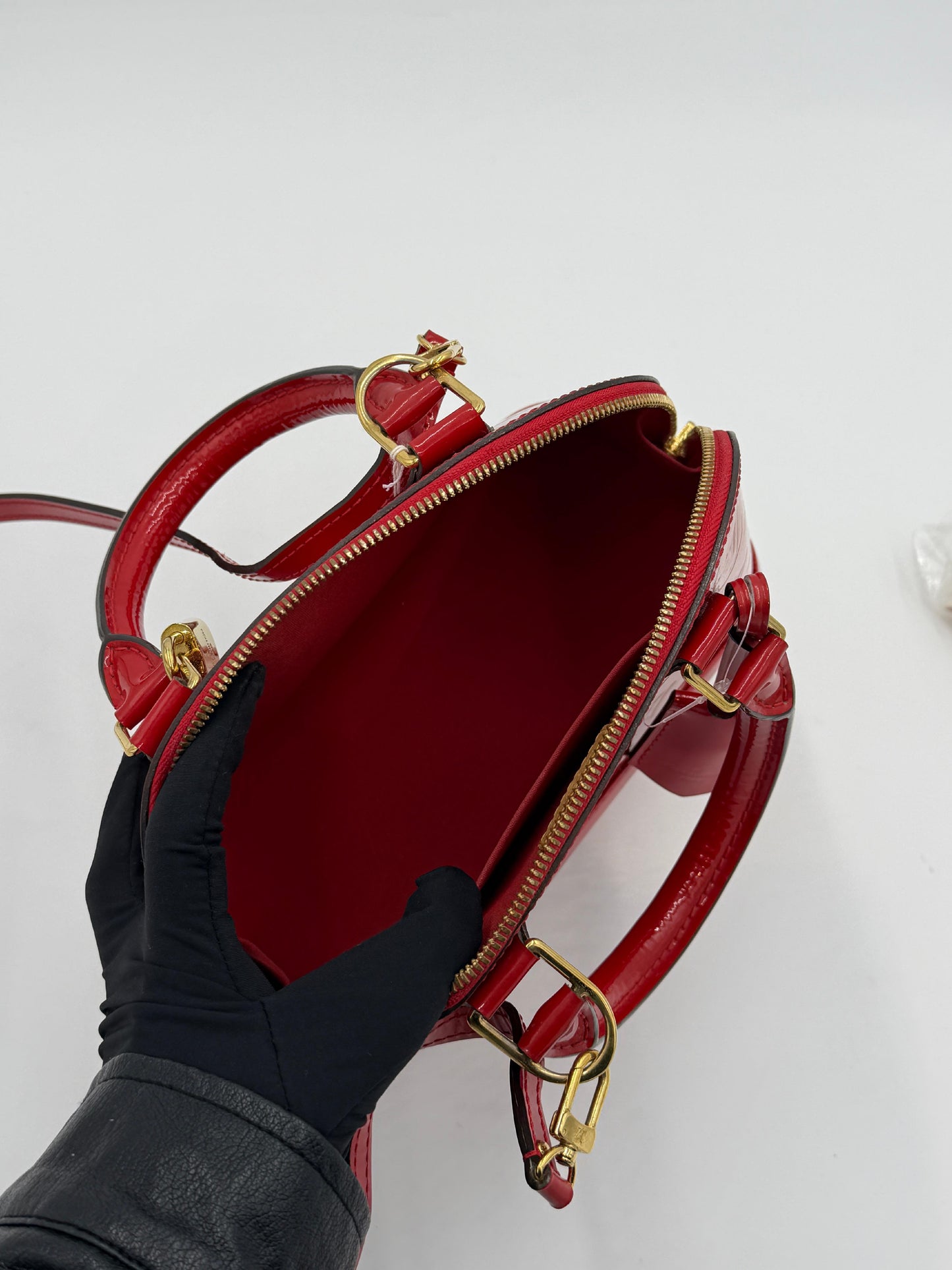 Louis Vuitton Alma BB Verni w/ Strap