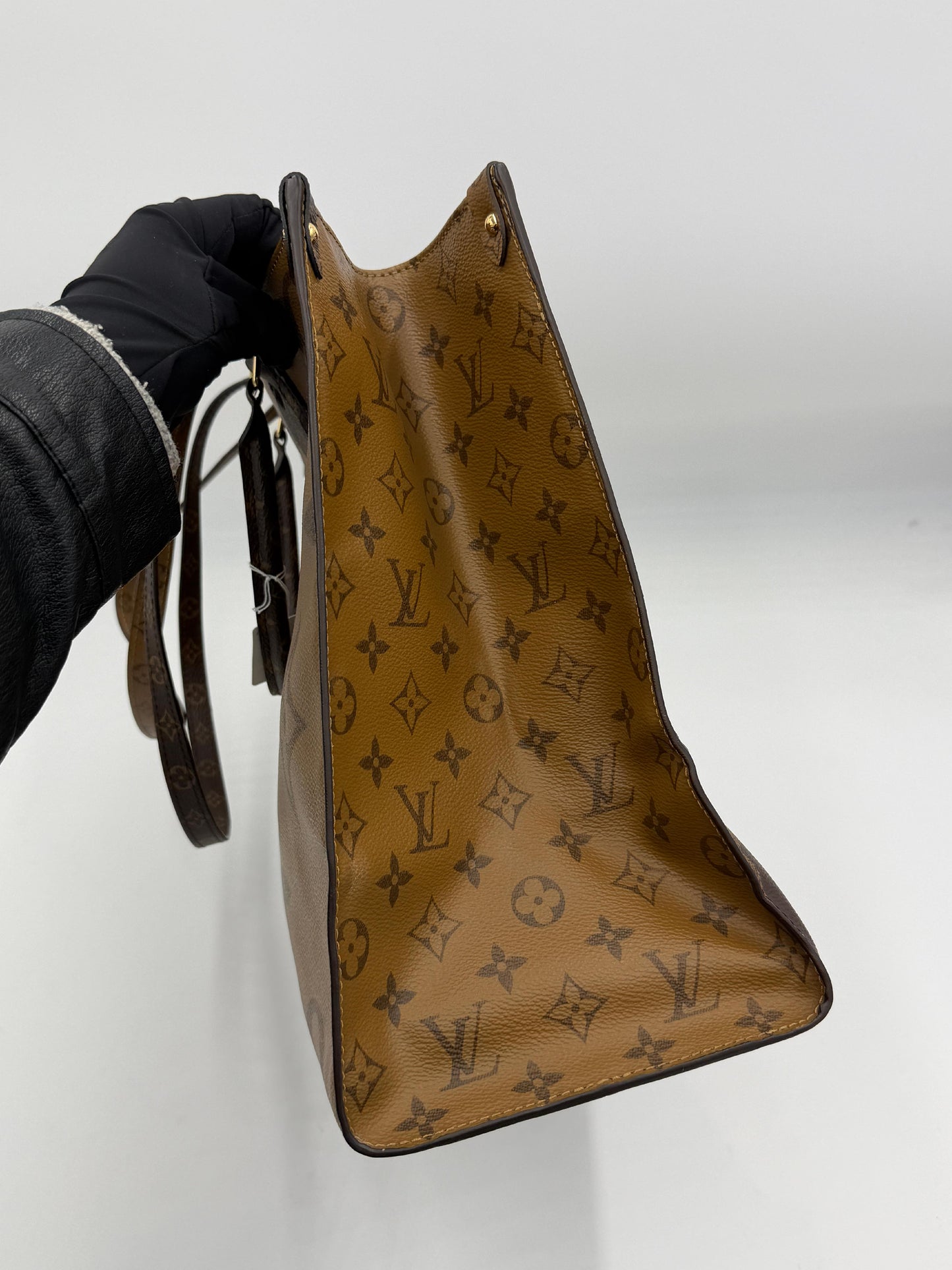 Louis Vuitton On The Go