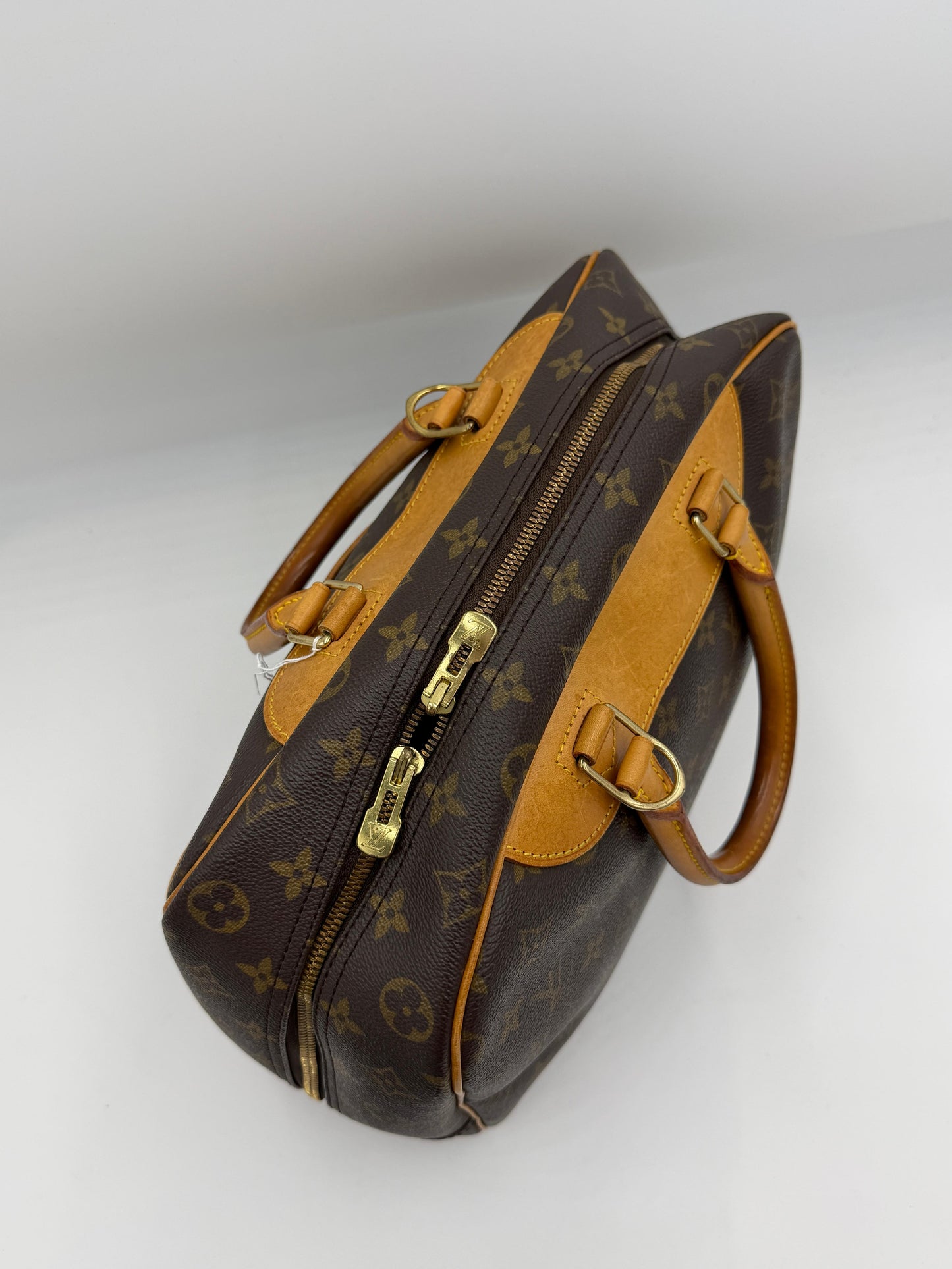 Louis Vuitton Deauville