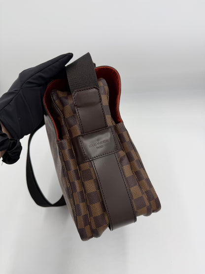 Louis Vuitton Naviglio Damier