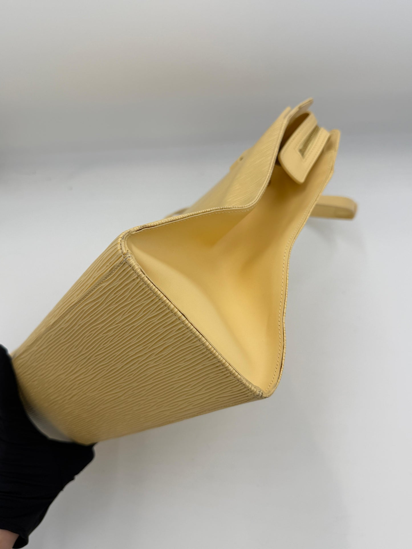 Louis Vuitton Croisette Epi