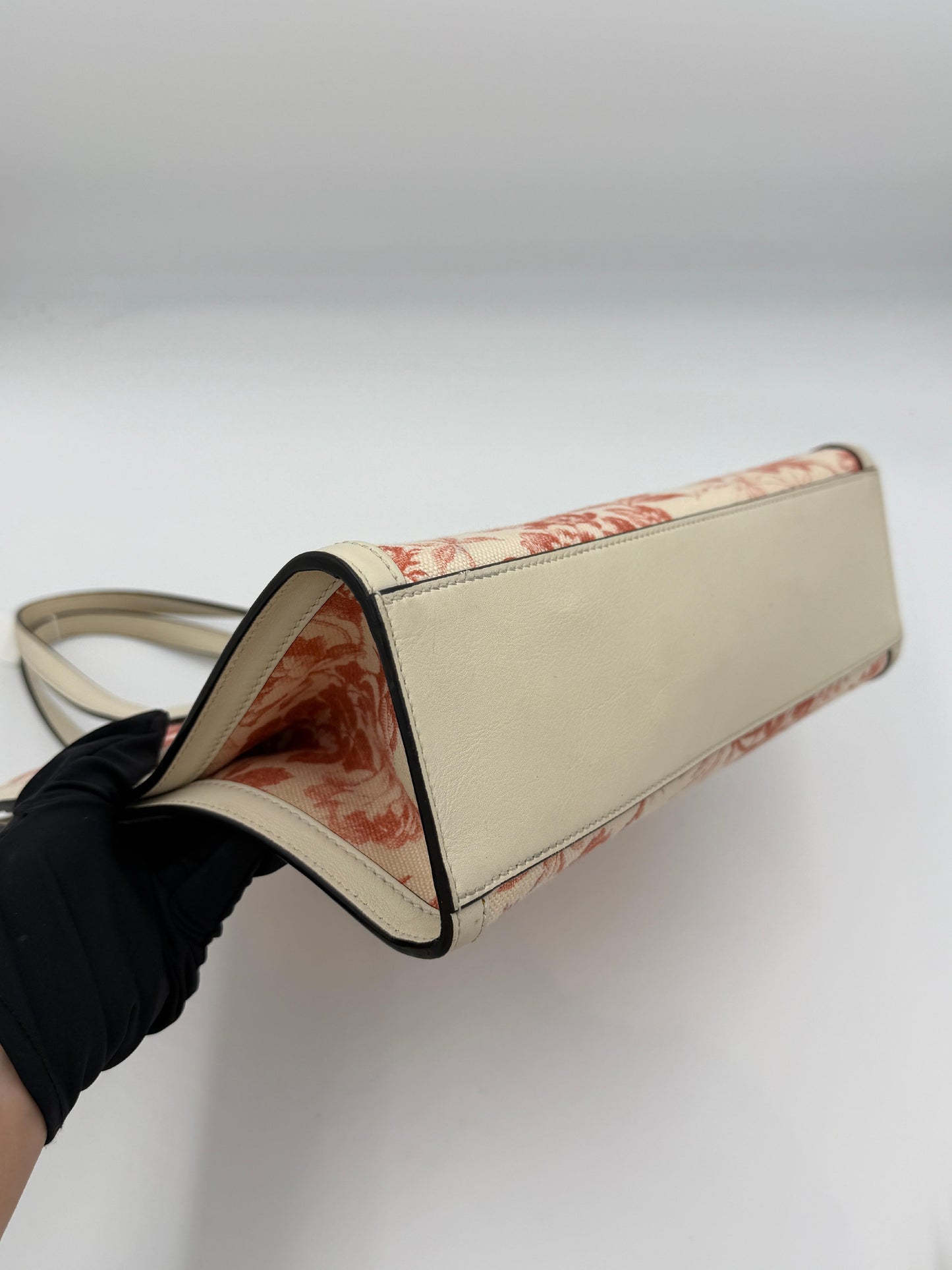 Gucci GG Bow Canvas Tote