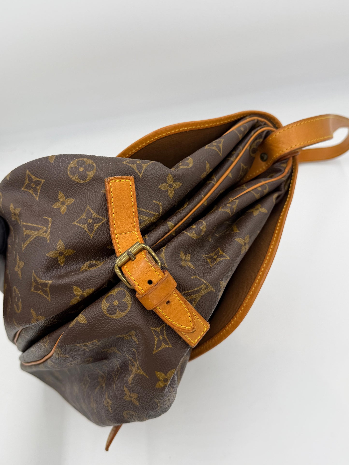 Louis Vuitton Monogram Saumur