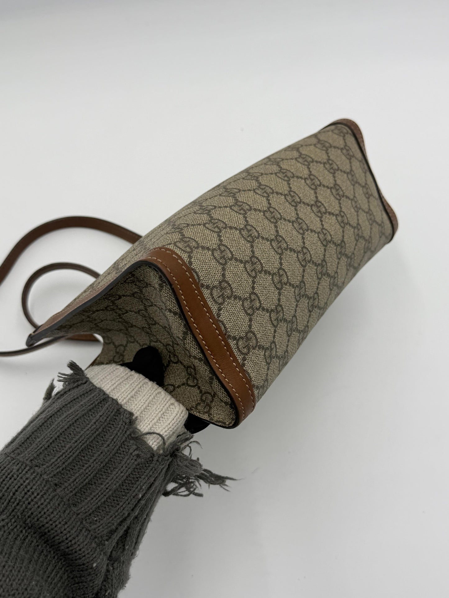 Gucci GG Supreme Padlock Tote