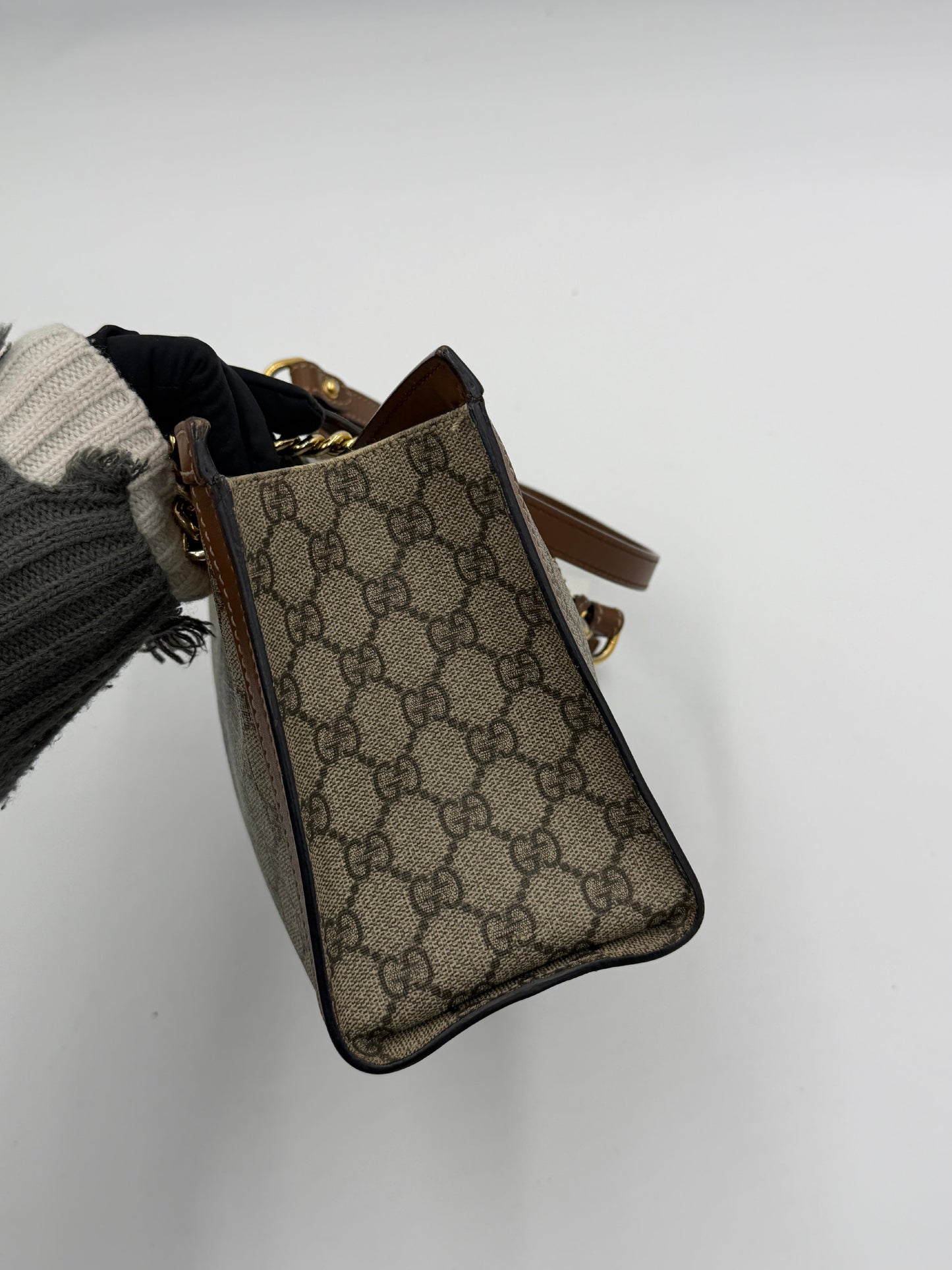 Gucci GG Supreme Padlock Tote