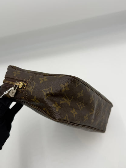 Louis Vuitton Trousse Toilette
