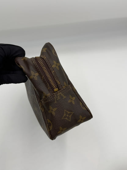 Louis Vuitton Trousse Toilette
