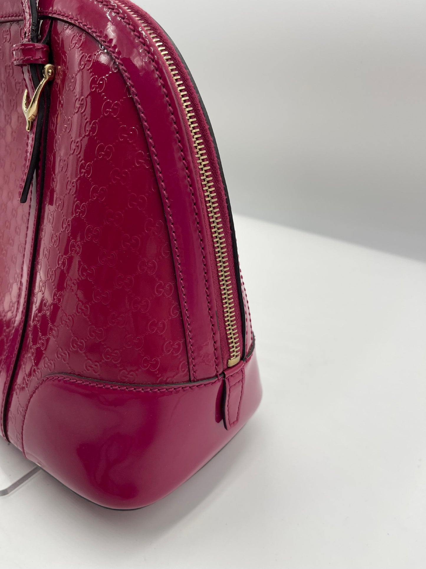 Gucci Micro GG Patent Dome 2Way