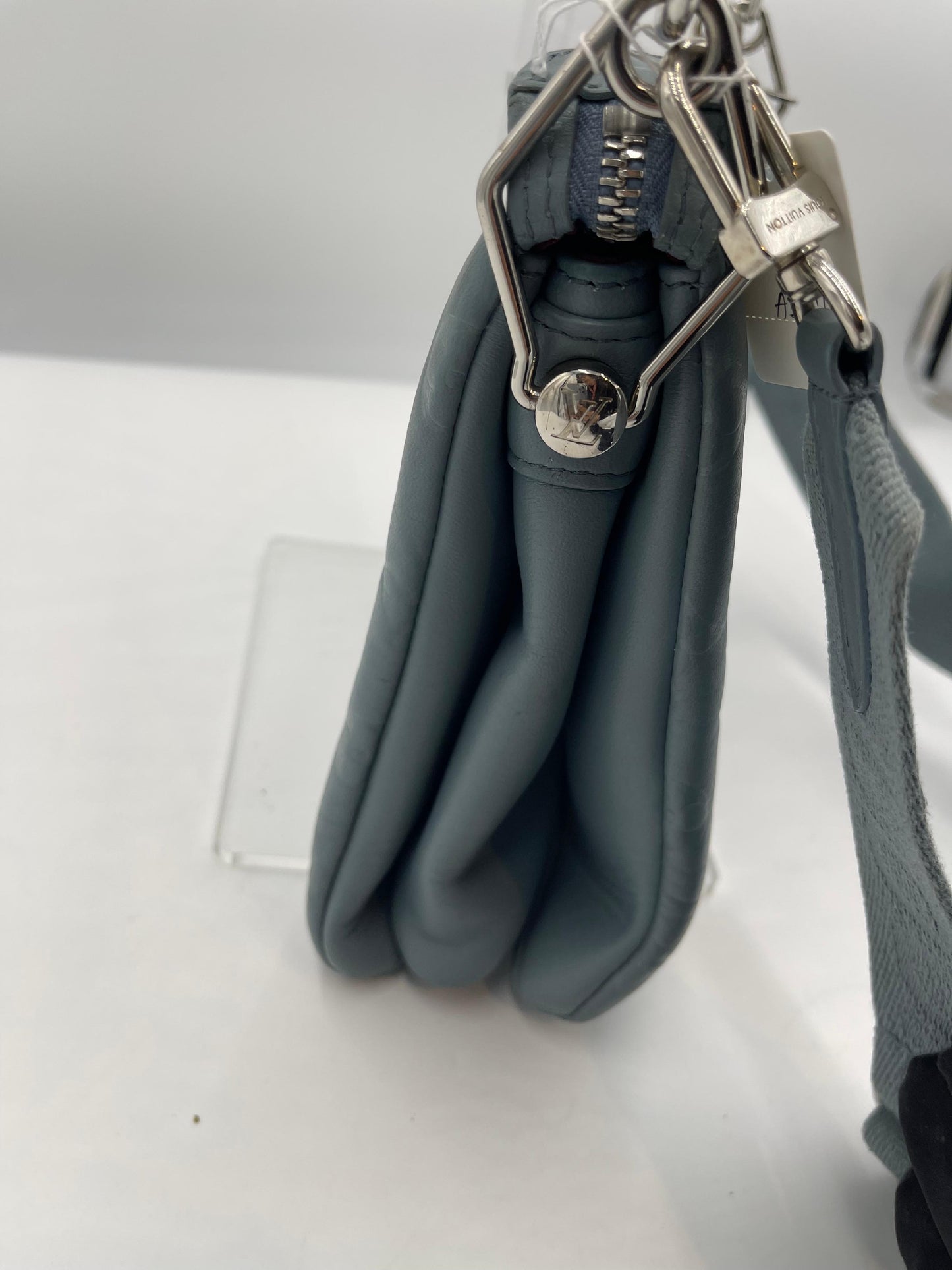 Louis Vuitton Coussin Chain Shoulder