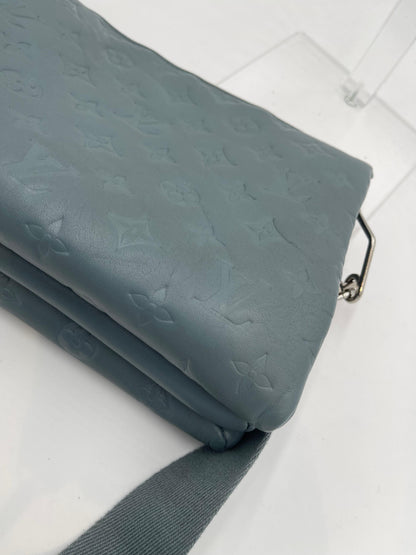 Louis Vuitton Coussin Chain Shoulder