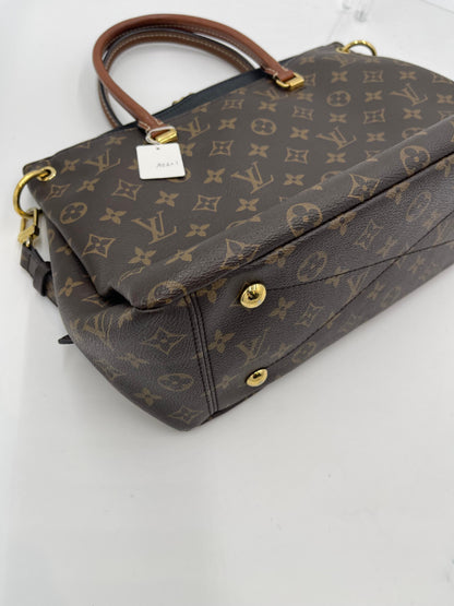 Louis Vuitton Monogram Pallas w/ Strap