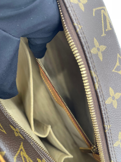 Louis Vuitton Monogram Cite