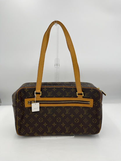 Louis Vuitton Monogram Cite
