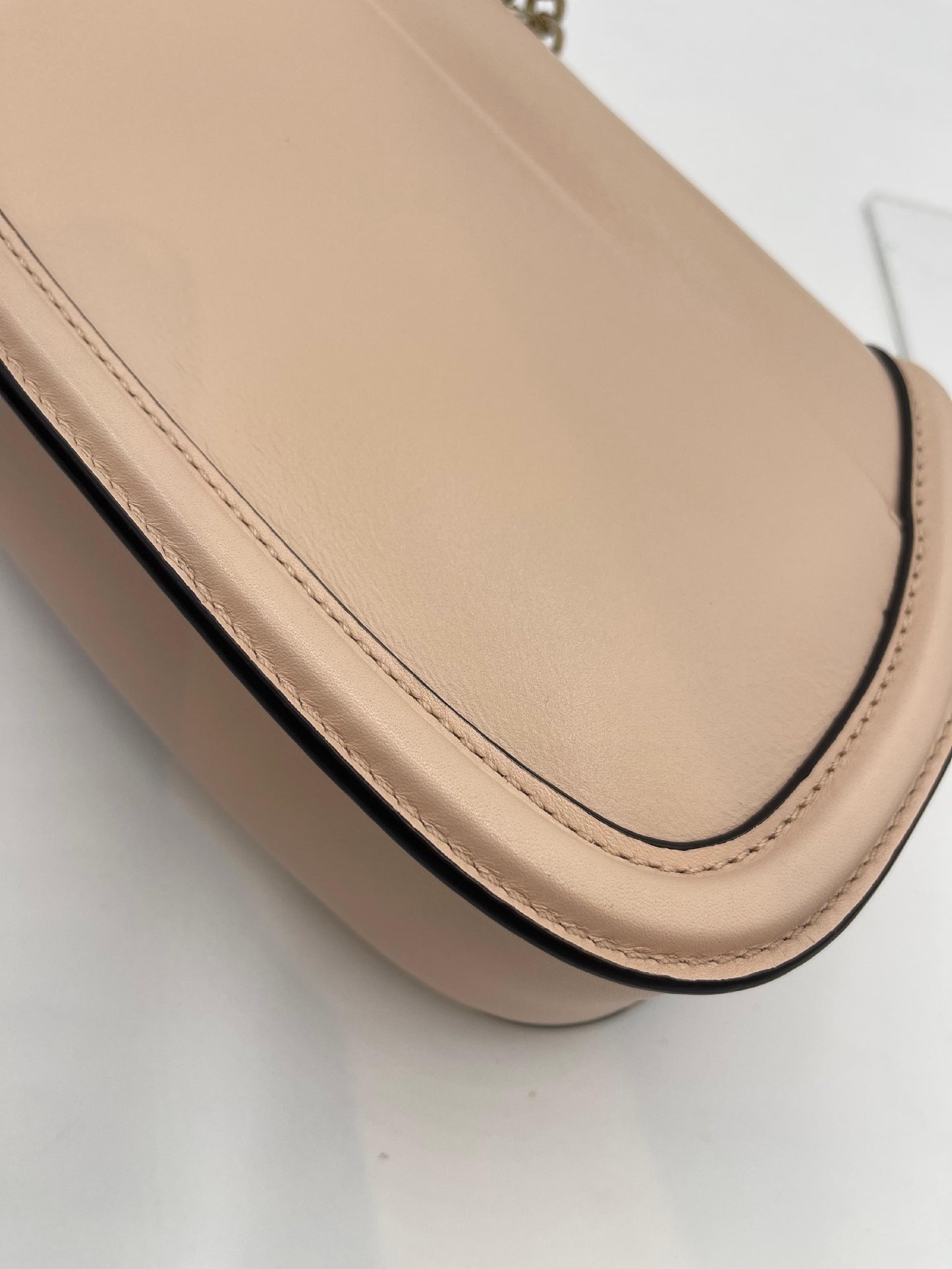 Gucci Blondie Chain Shoulder